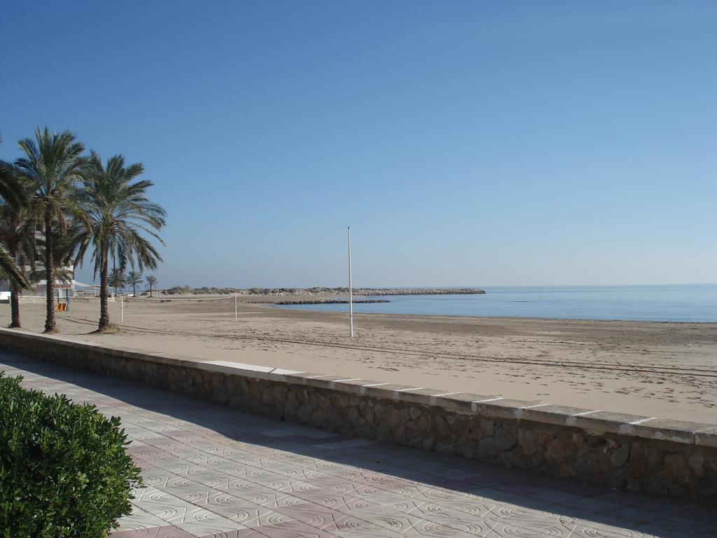 Apartamentos Florazar II Ajhory Cullera Ruang foto